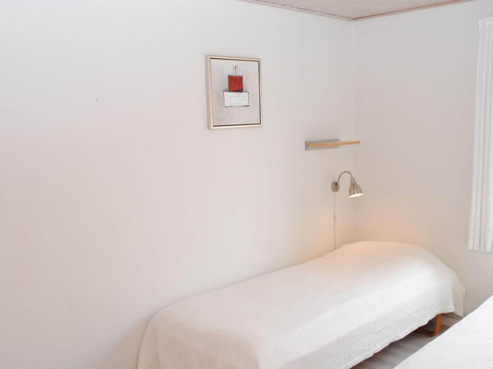 6 Person Holiday Home In Allinge Ngoại thất bức ảnh